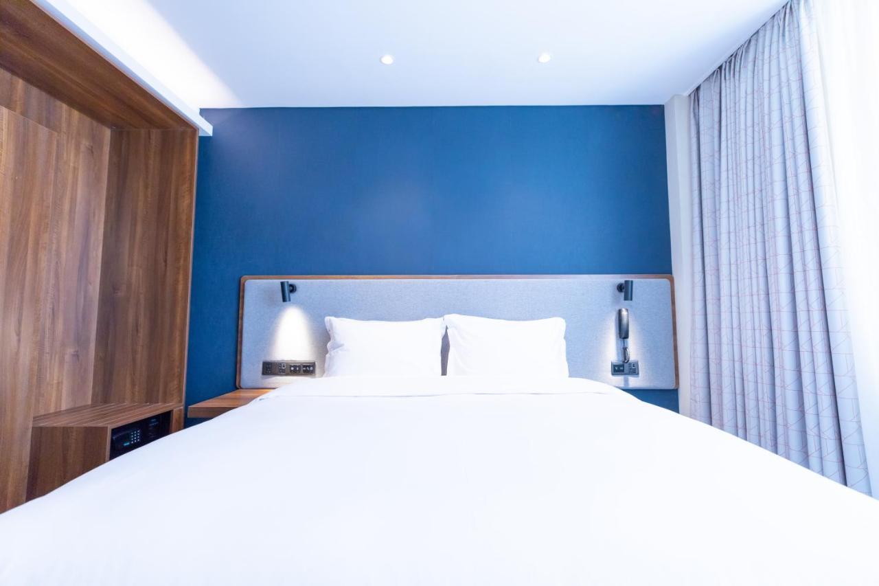 Holiday Inn Express Harbin Nan'Gang Номер фото